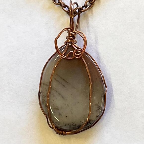 Handmade Wire Wrapped Agate Necklace Agate Stone Pendant Oval Cabochon - Picture 1 of 3